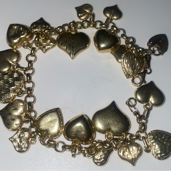14kt Yellow Gold Charm Bracelet - Picture 5 of 15